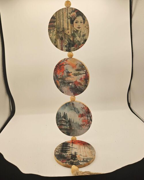 Japanese Artistic Swinging Decor