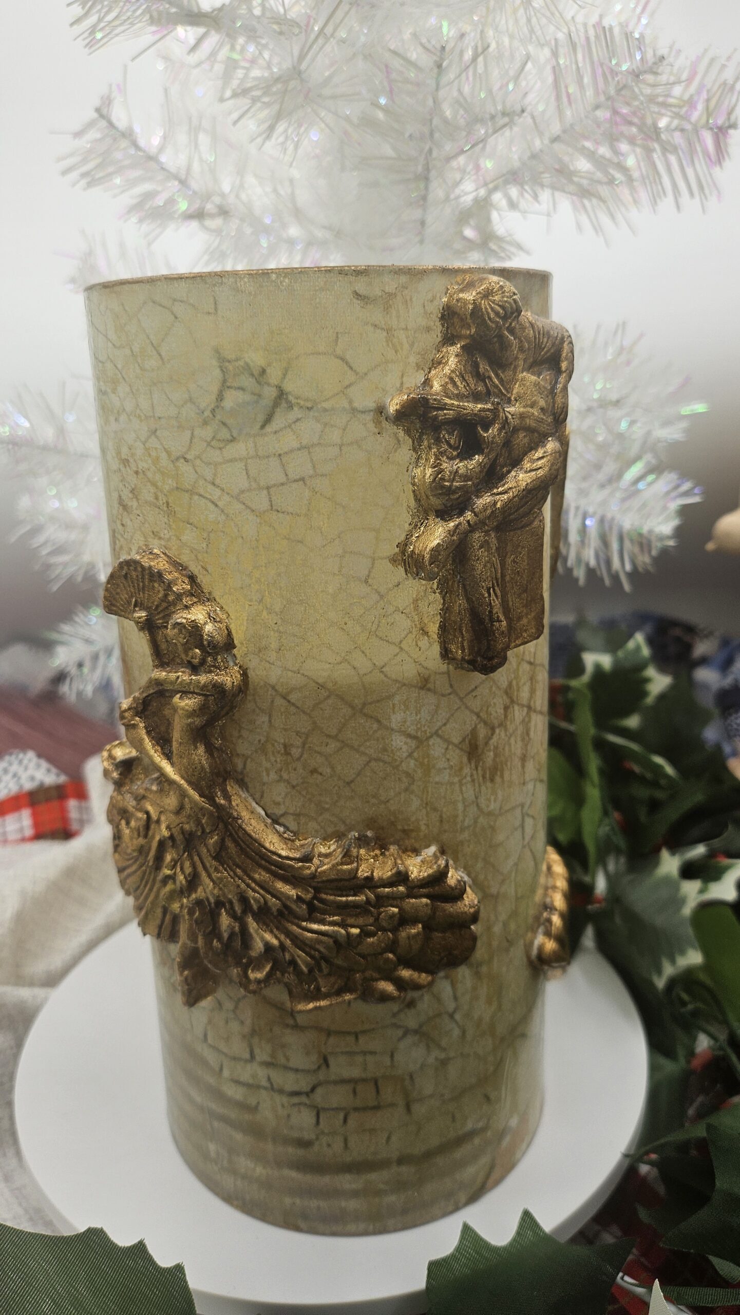 Musical Motif LED Candle Vase – 11”x15” Handcrafted Gold Figurine | Vintage Music Scene Lighted - Image 3